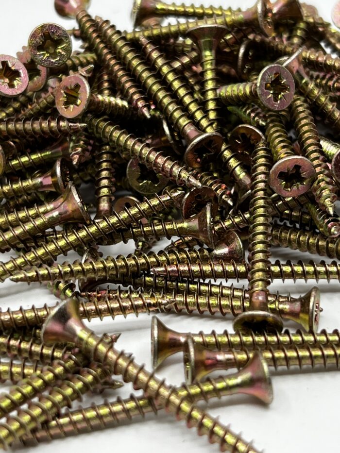 Wkręty hartowane do drewna Ø 4,5 x 16 mm – opakowanie 1 kg - obrazek 5
